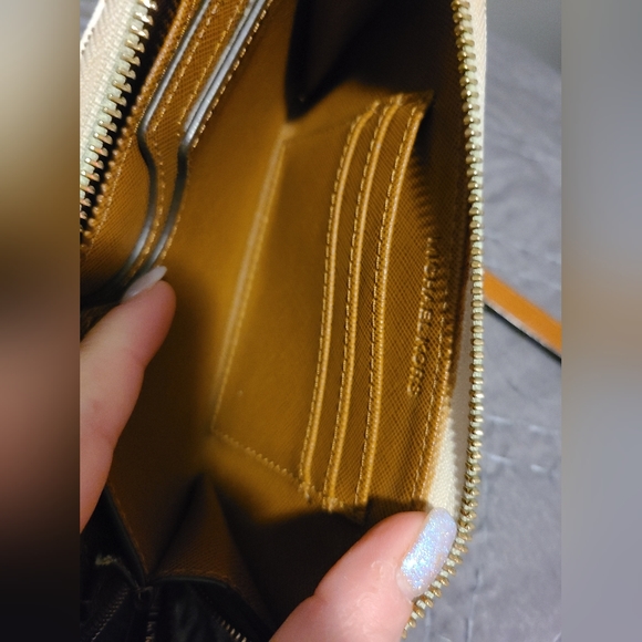 Michael Kors Beige and Brown Wallet - Picture 6 of 8